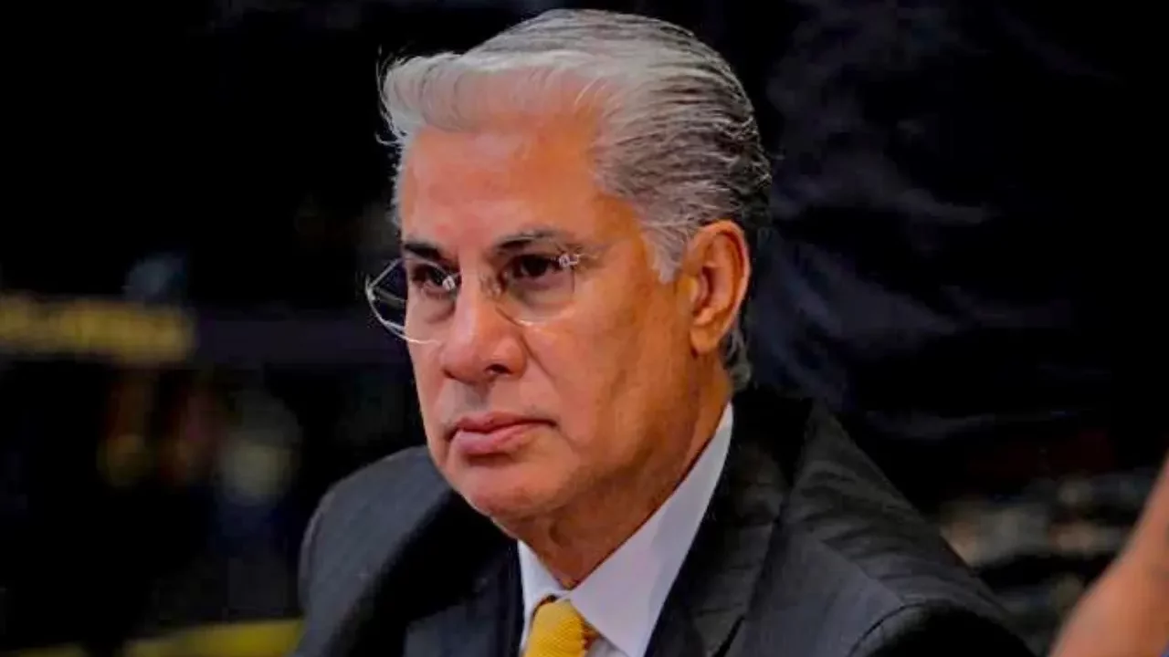 ¿Un cargo para AMLO? Proponen que presidentes sean senadores honoríficos al terminar su sexenio