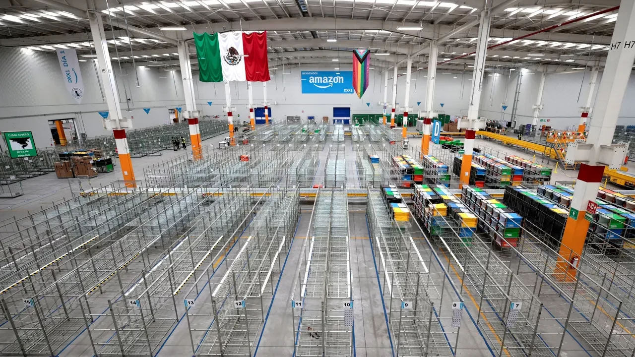 Amazon abre en CDMX centro de entrega más grande en Latinoamérica