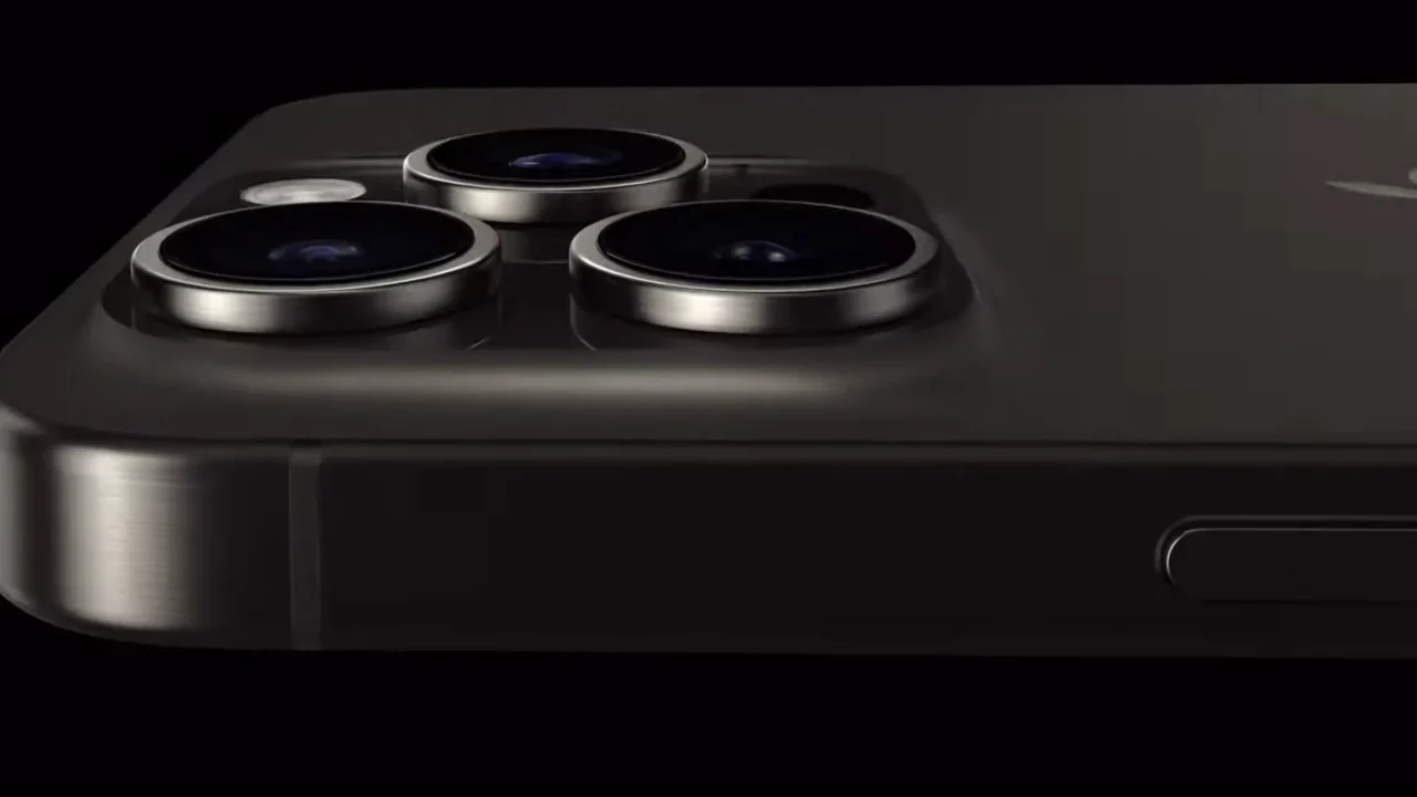 Apple presenta el iPhone 15 Pro con carcasa de titanio y mejoras para juegos móviles