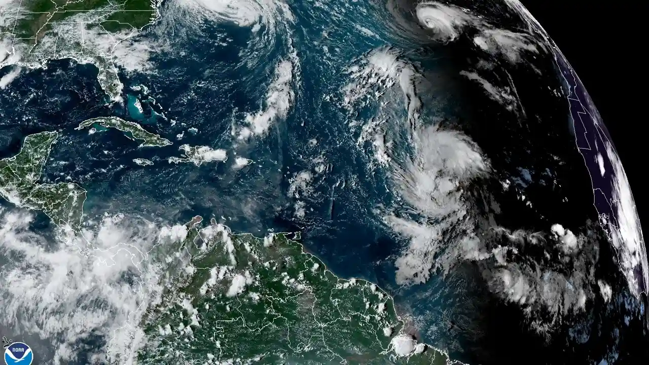 Se forma depresión tropical 15 en el Atlántico; será huracán para el domingo