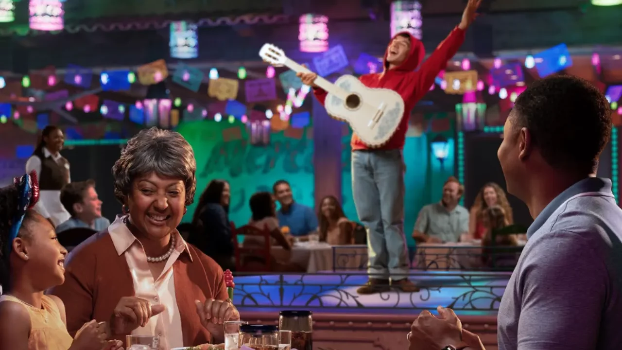 Nuevo crucero de Disney ofrecerá comida y espectáculo inspirados en ‘Coco’