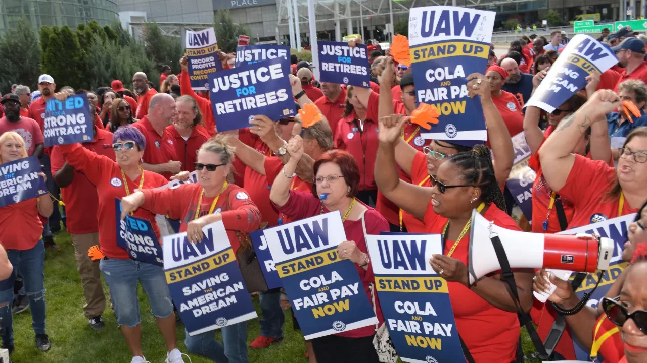 Sindicato UAW ampliará la huelga en los tres fabricantes de Detroit