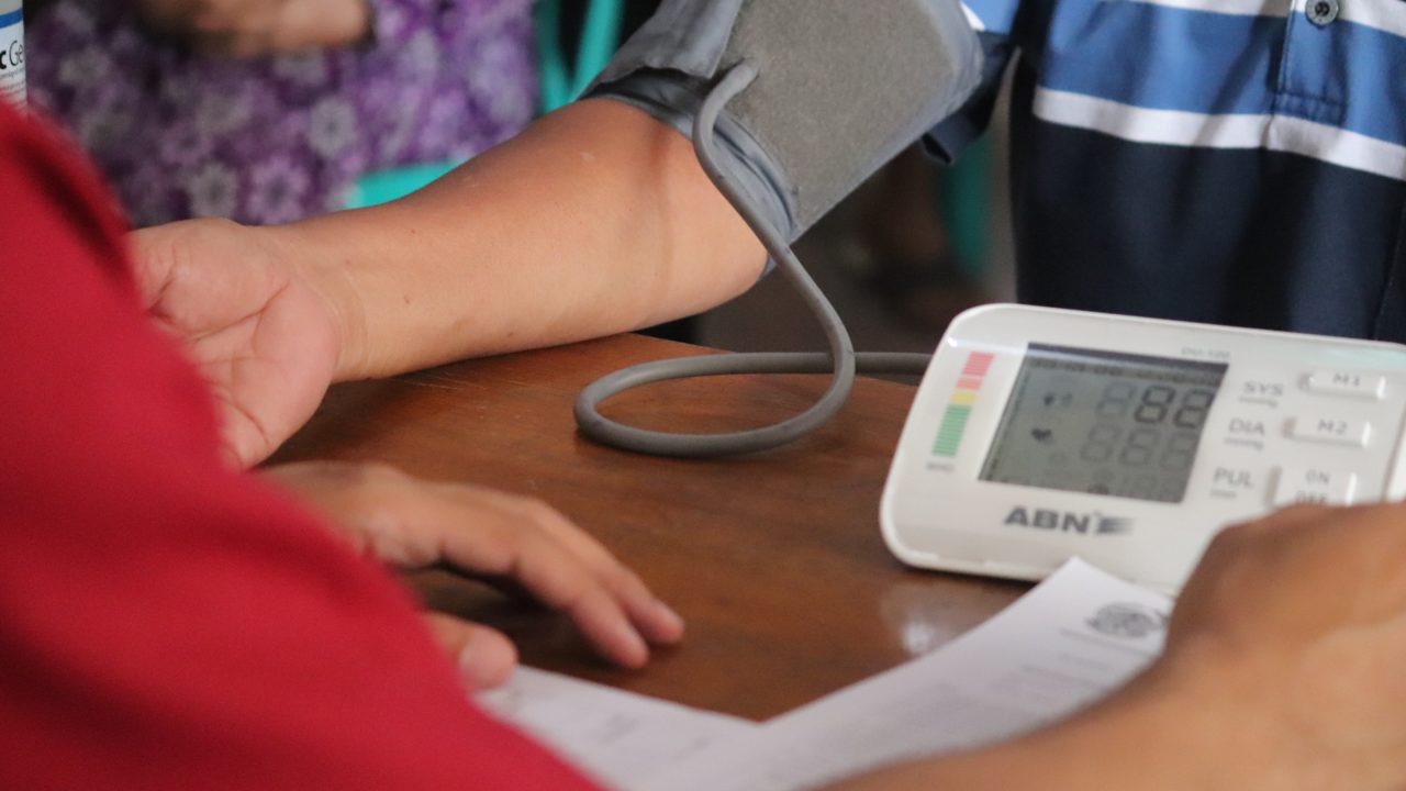 Cuatro de cada cinco personas con hipertensión no reciben el tratamiento adecuado: OMS