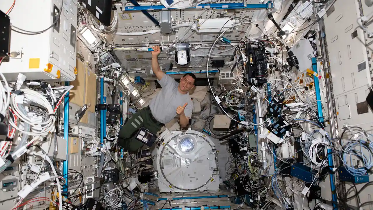 astronauta-EEI-NASA