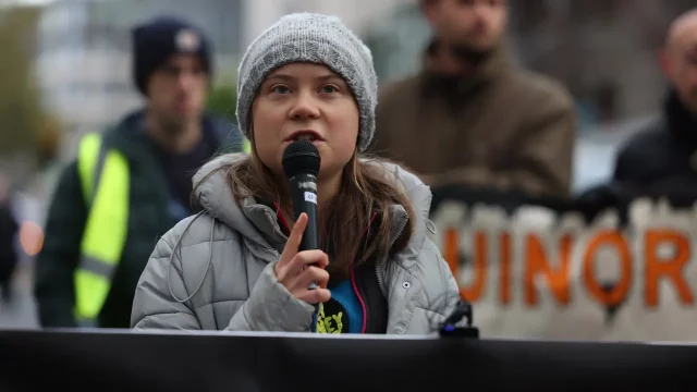 Greta-Thunberg-activistas-juicio