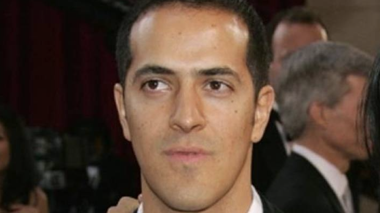 El diseñador Sami Hayek inaugura su exposición ‘Frequency’ en Christie’s Dubái