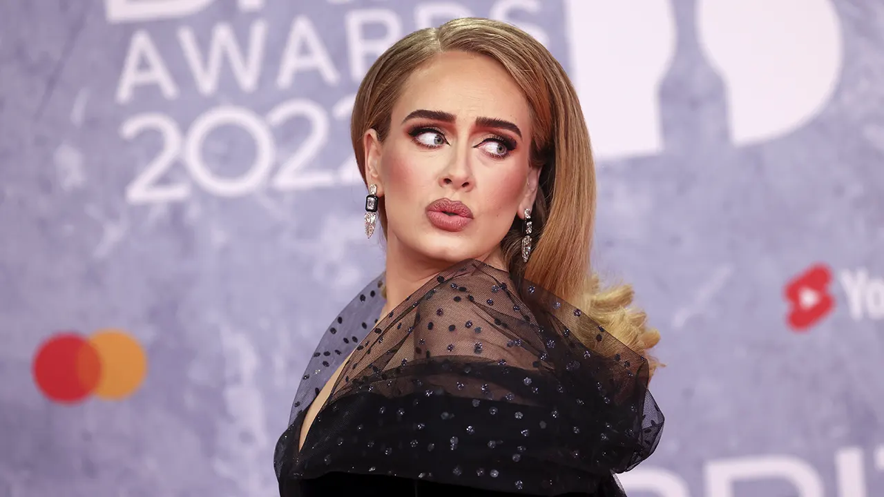 Adele y otras celebridades que lucieron los mejores disfraces de Halloween
