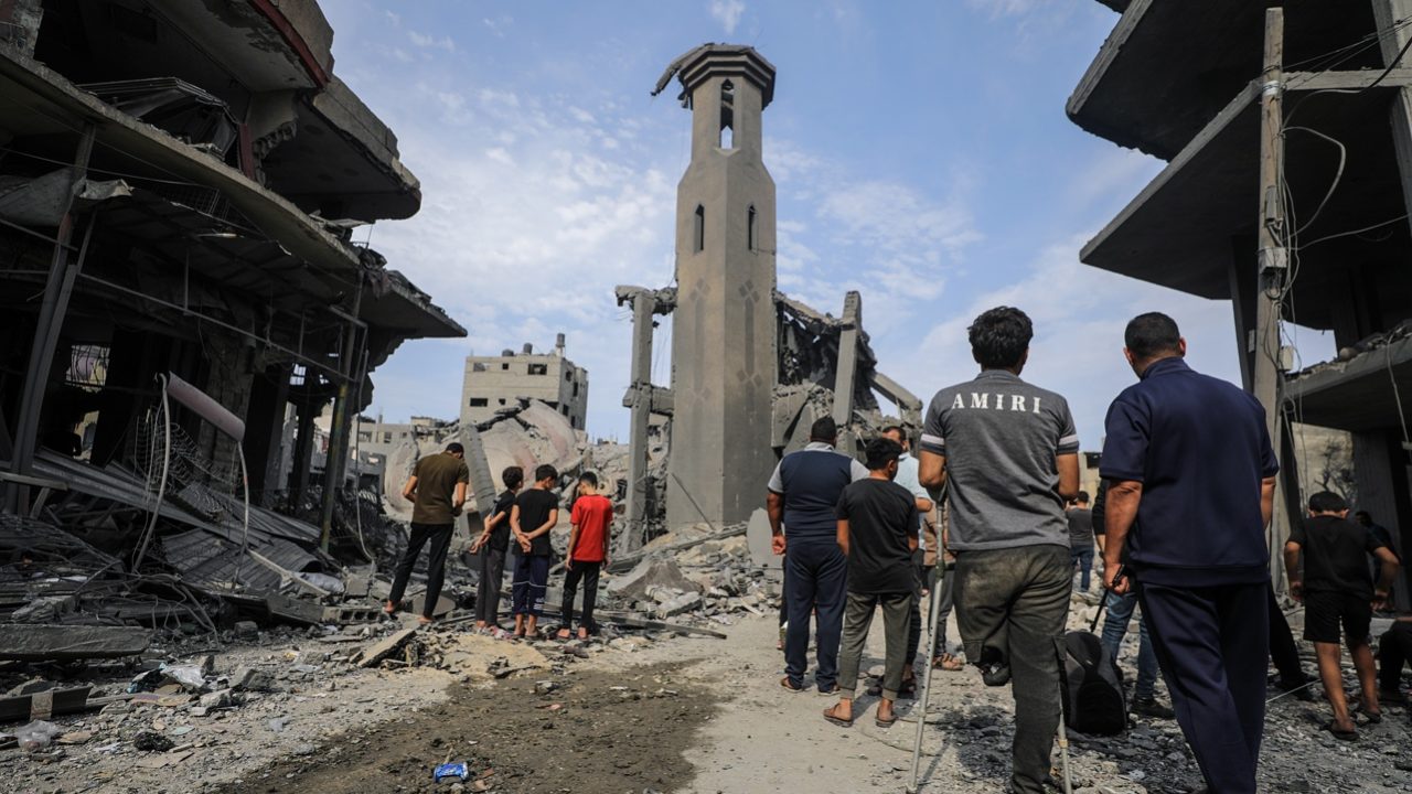 Más de 800 muertos en Israel y 560 en Gaza en guerra con milicias
