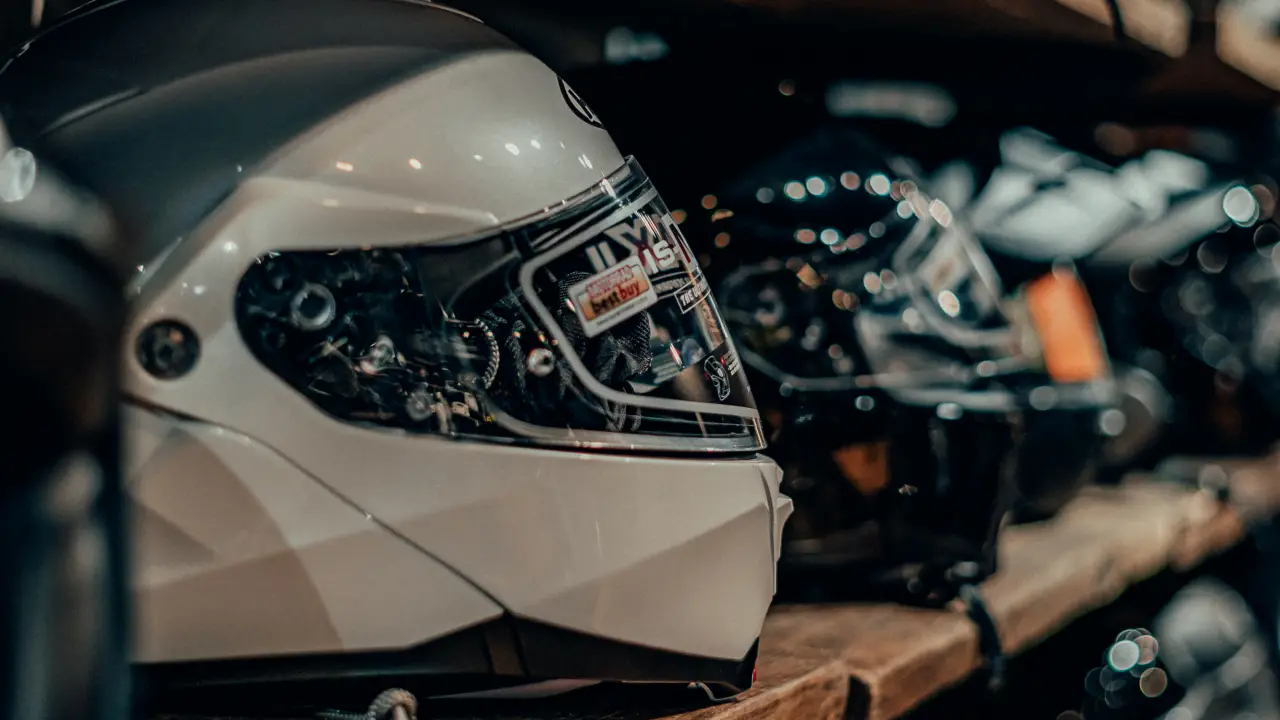 CDMX debe definir la certificación para cascos de motociclistas: fabricantes de motos