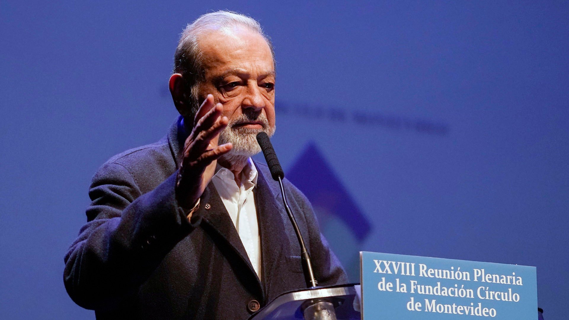 Descartan pláticas de Carlos Slim con Milei para comprar la argentina Arsat