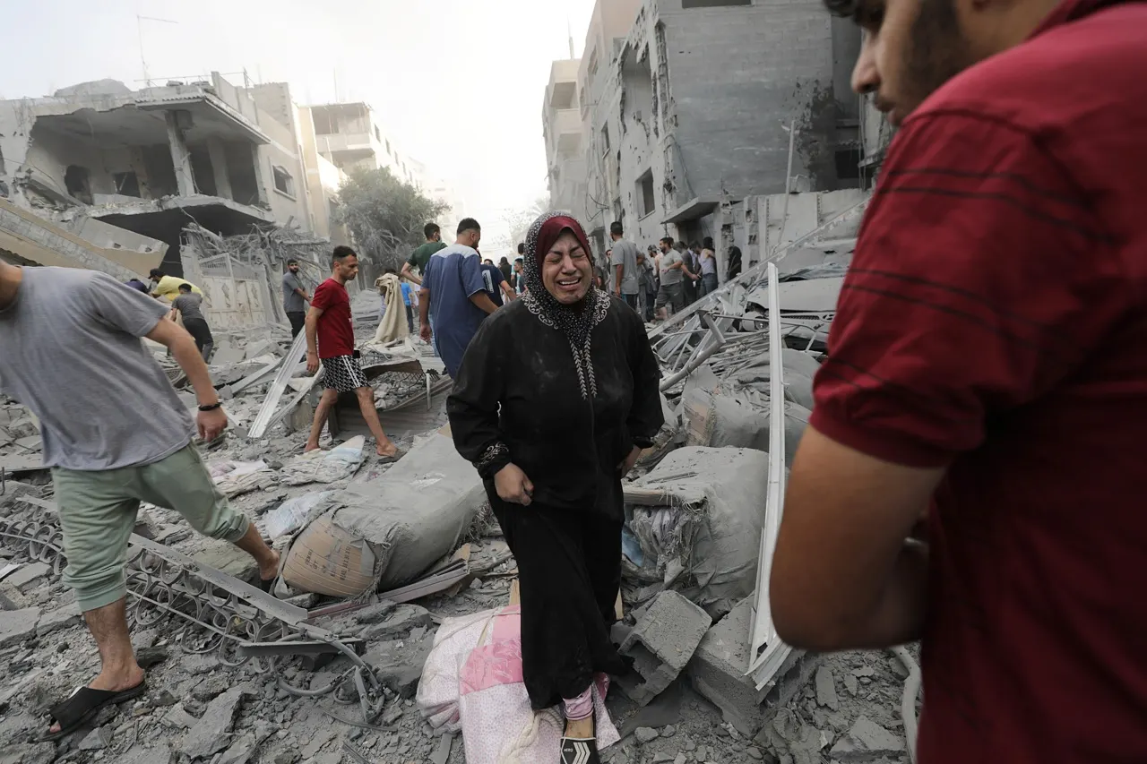 G7 pide alto al fuego para permitir paso de ayuda humanitaria en Gaza