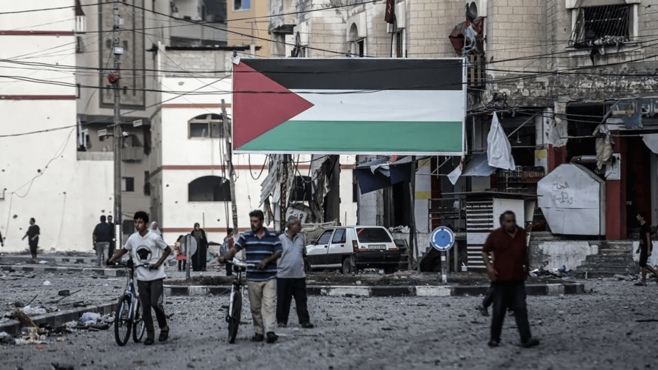 ‘Es imposible mirar Gaza y no pensar en el Holocausto’, dicen autores del filme Israelism