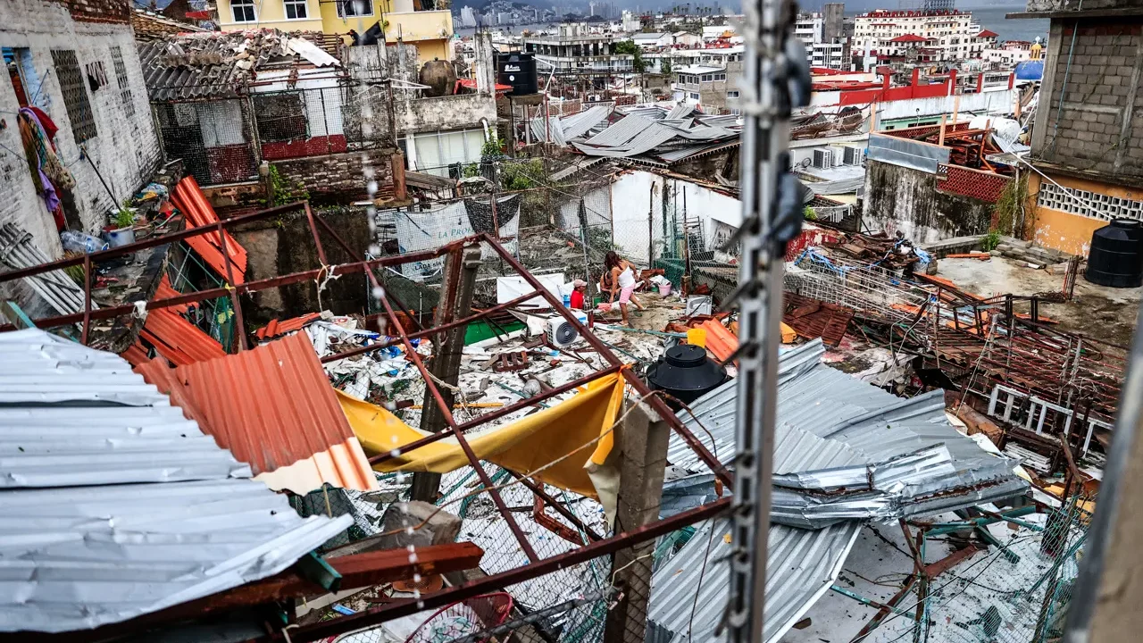 Infonavit prepara medidas para apoyar a los 27,000 acreditados en Acapulco