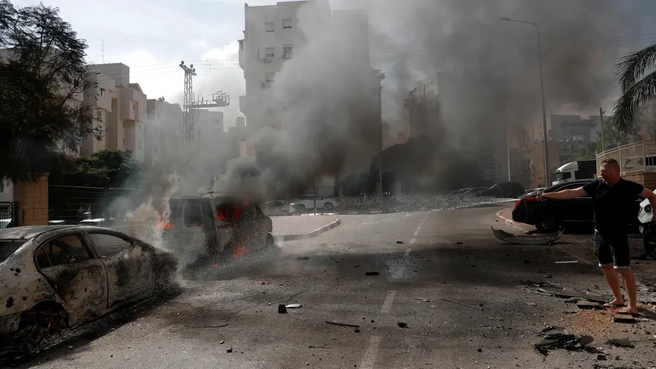 Conflicto puede extenderse por la región si Israel no para los ataques, alerta Irán