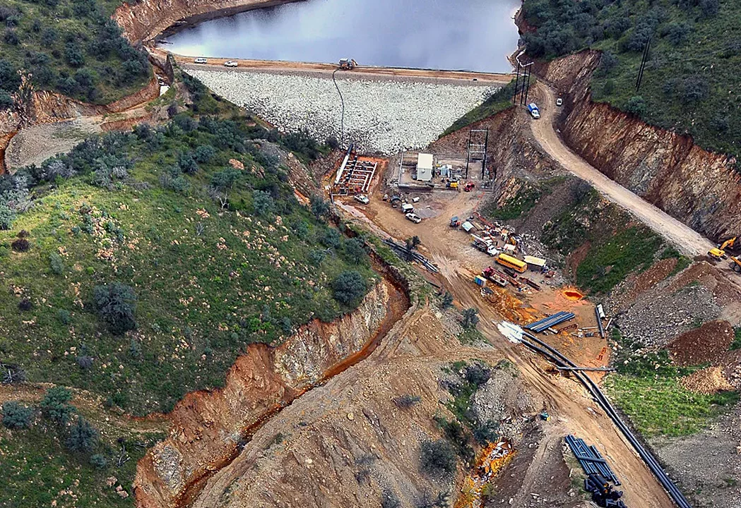 Gobierno denuncia penalmente a Grupo México por derrame en Río Sonora