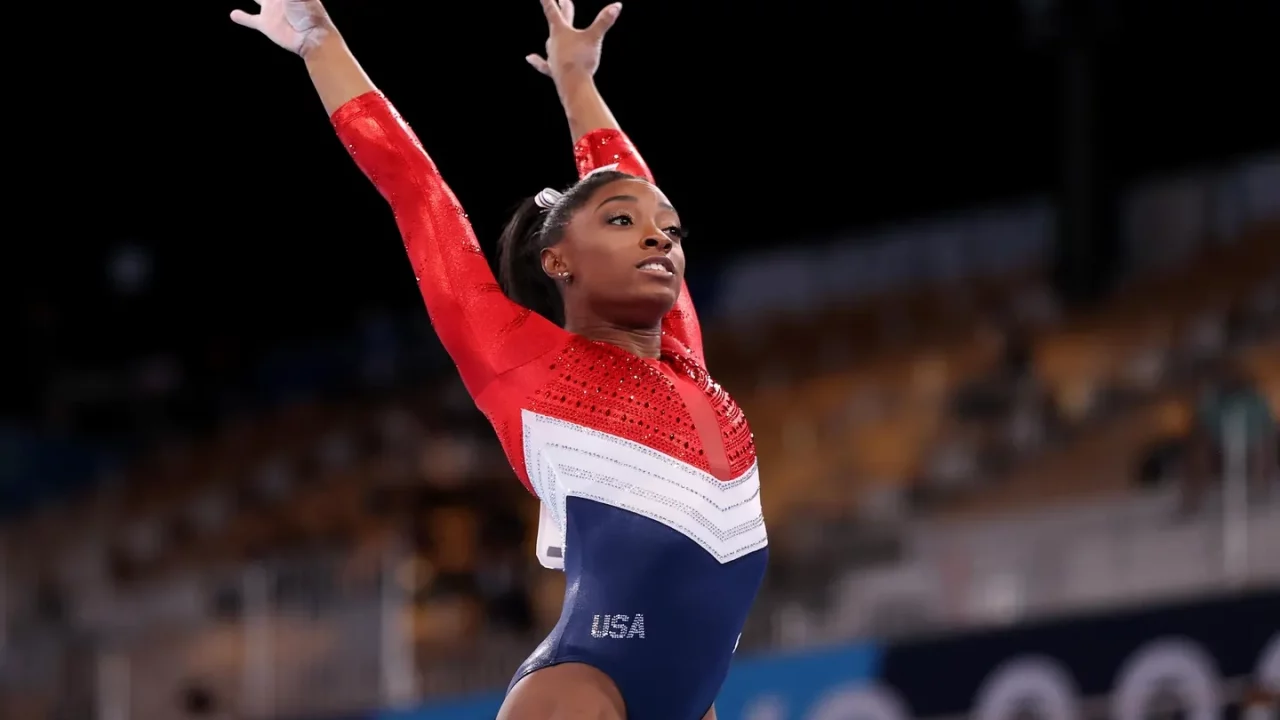 Simone Biles, la octava atleta mejor pagada, ya es la gimnasta más premiada de todos los tiempos