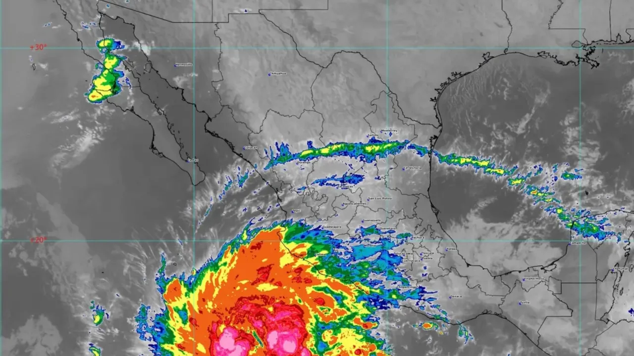 Tormenta Norma puede llegar a huracán; provocará lluvias intensas en estos estados