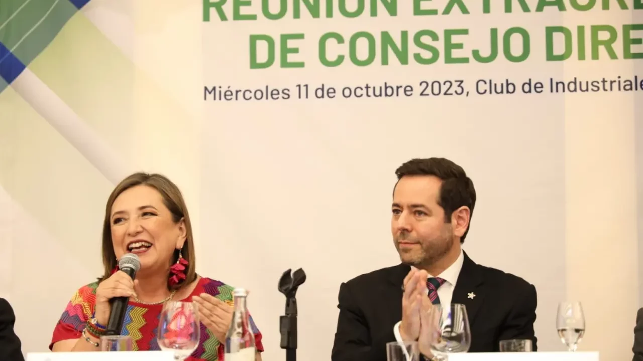 Xóchitl Gálvez dice que regresará a los militares a los cuarteles