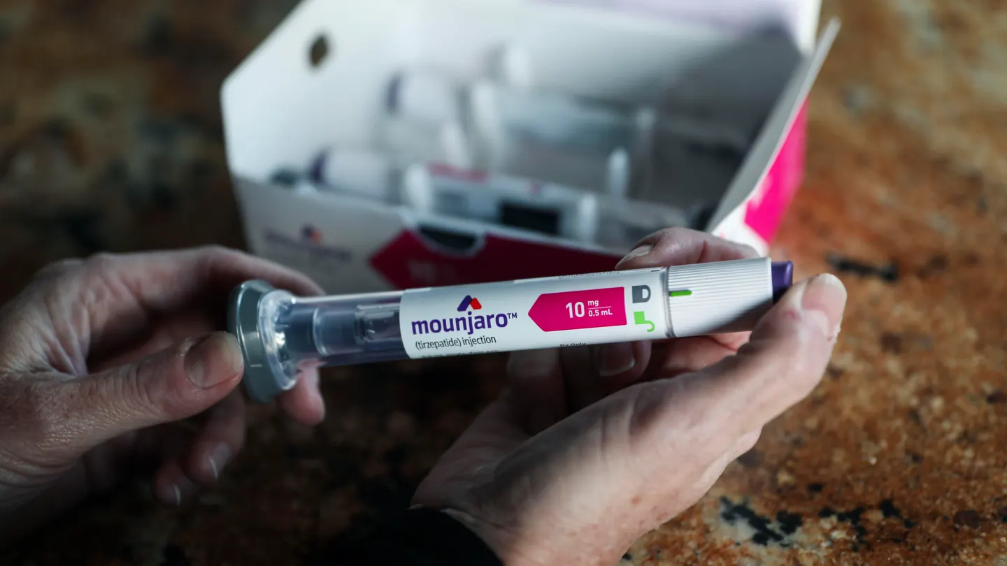 FDA aprueba el medicamento para la diabetes Mounjaro para bajar de peso con la marca Zepbound