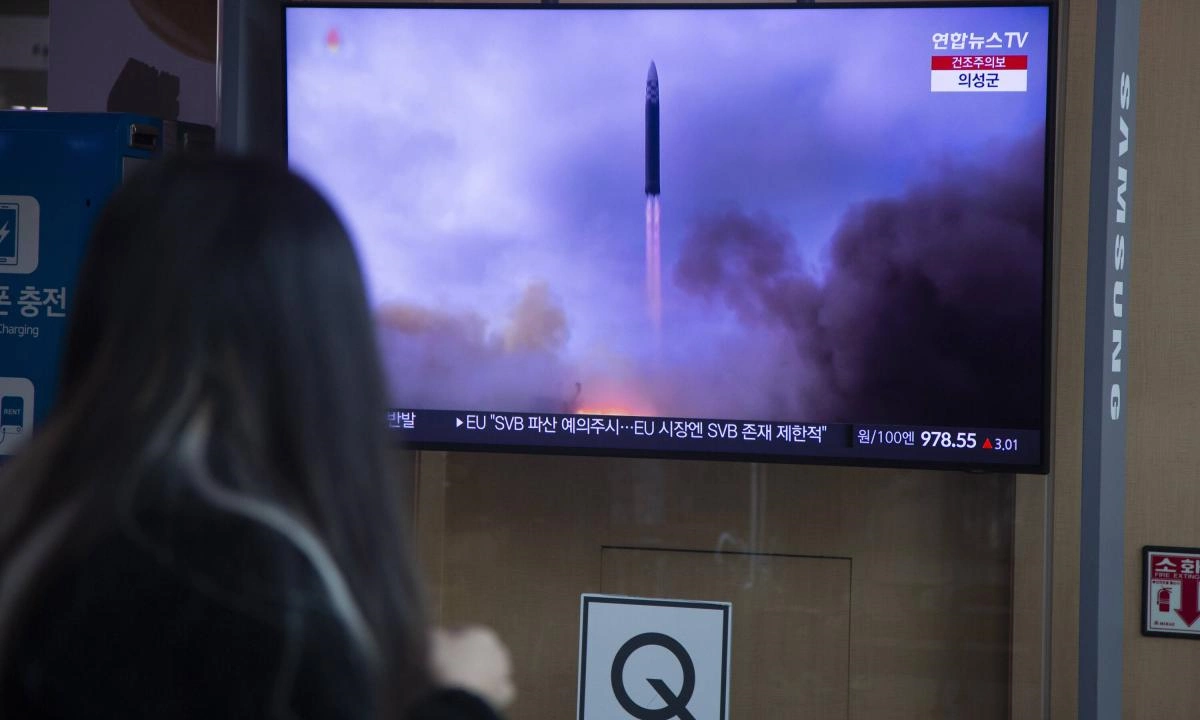 Imágenes del lanzamiento del satélite espía son transmitidas por la televisión de Corea del Norte