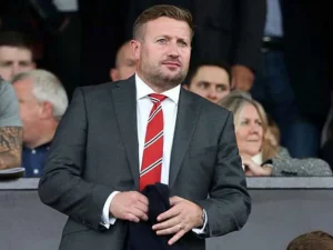 Manchester-United-Richard-Arnold