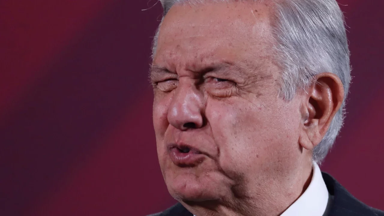 Ecuador sintió ‘el respaldo de potencias’ para allanar la embajada: AMLO