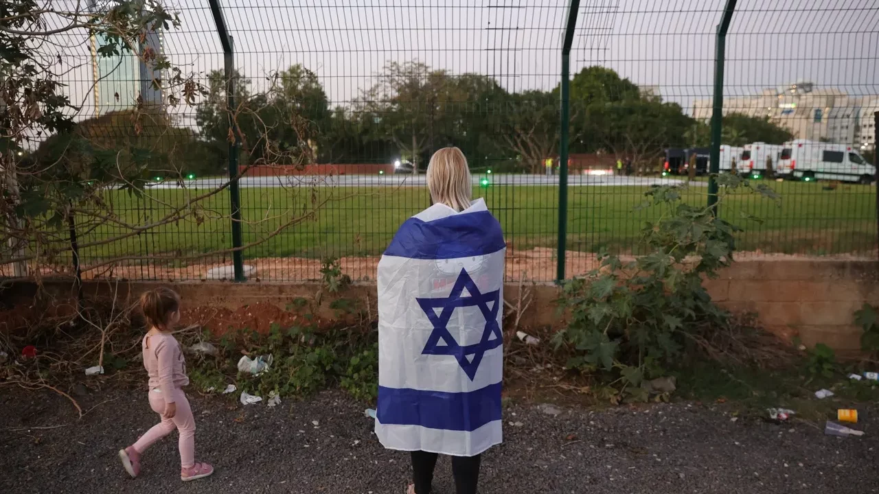 Más de 60,000 israelíes varados en el extranjero se inscriben para vuelos de rescate