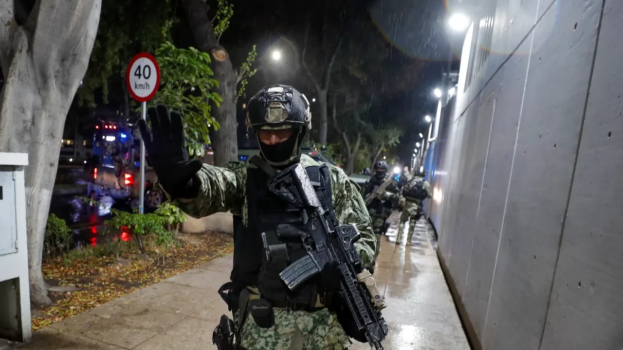 Jueza impide extradición inmediata a EU de ‘El Nini’