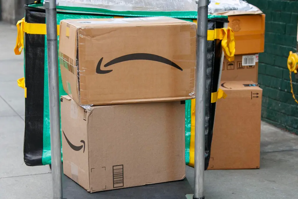 Amazon: Empleados deberán volver al trabajo presencial si quieren ser ascendidos