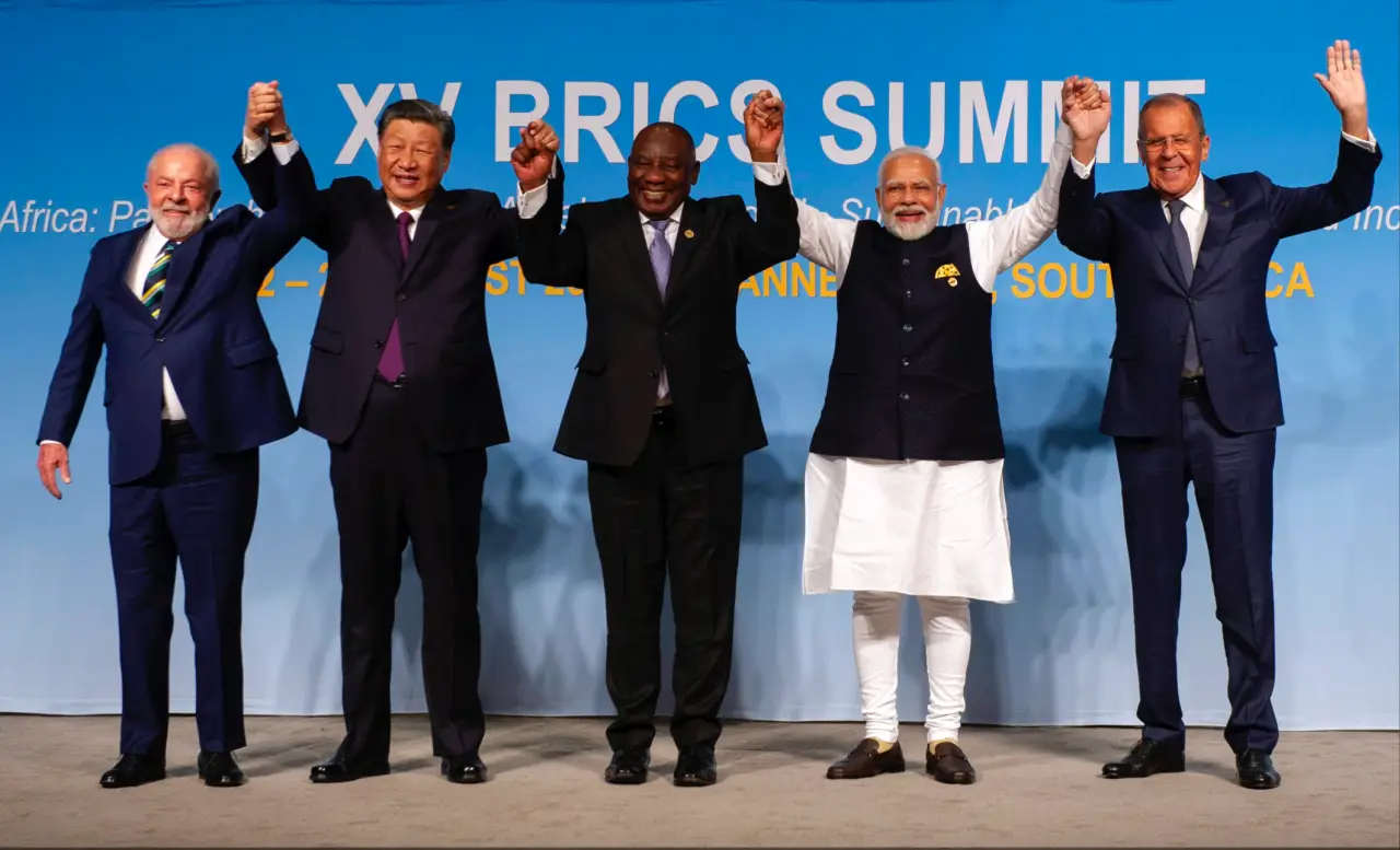 BRICS como opción alternativa para enfrentar los conflictos a nivel mundial