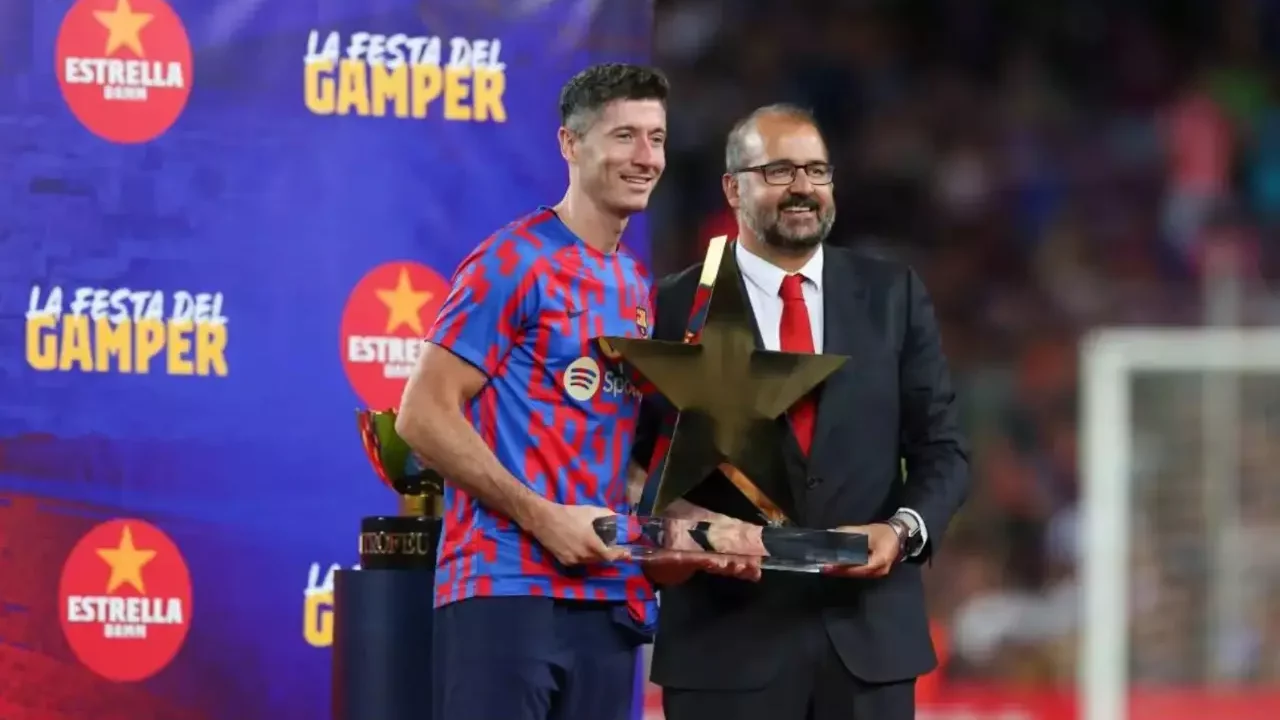 FC Barcelona y Estrella Damm prolongan su acuerdo de patrocinio por cinco años más