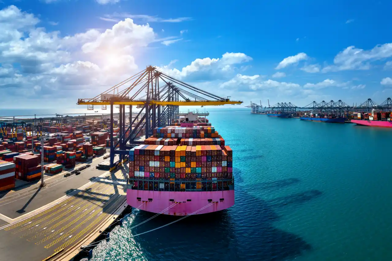 Agentes navieros rechazan propuesta de impuesto a contenedores en Ensenada