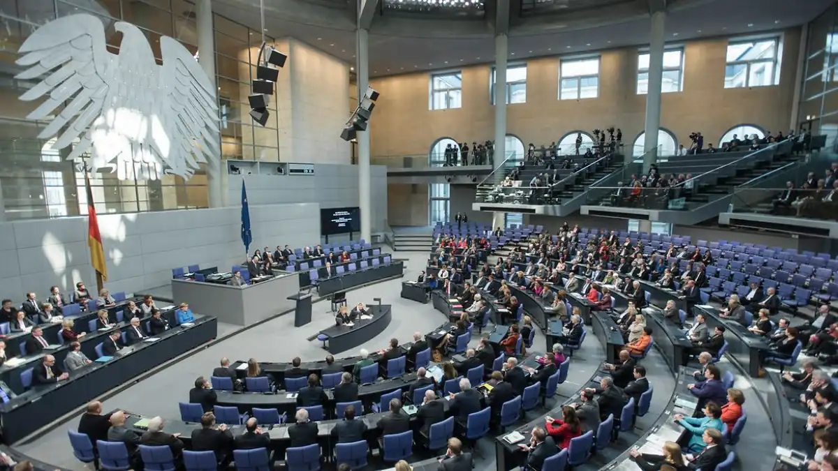Fiscalía de Alemania presenta cargos contra extremistas que planeaban golpe de Estado