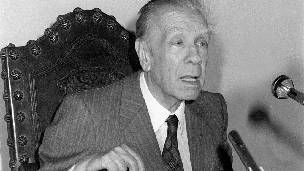 Familiar de Jorge Luis Borges pide trasladar los restos del escritor de Ginebra a Buenos Aires