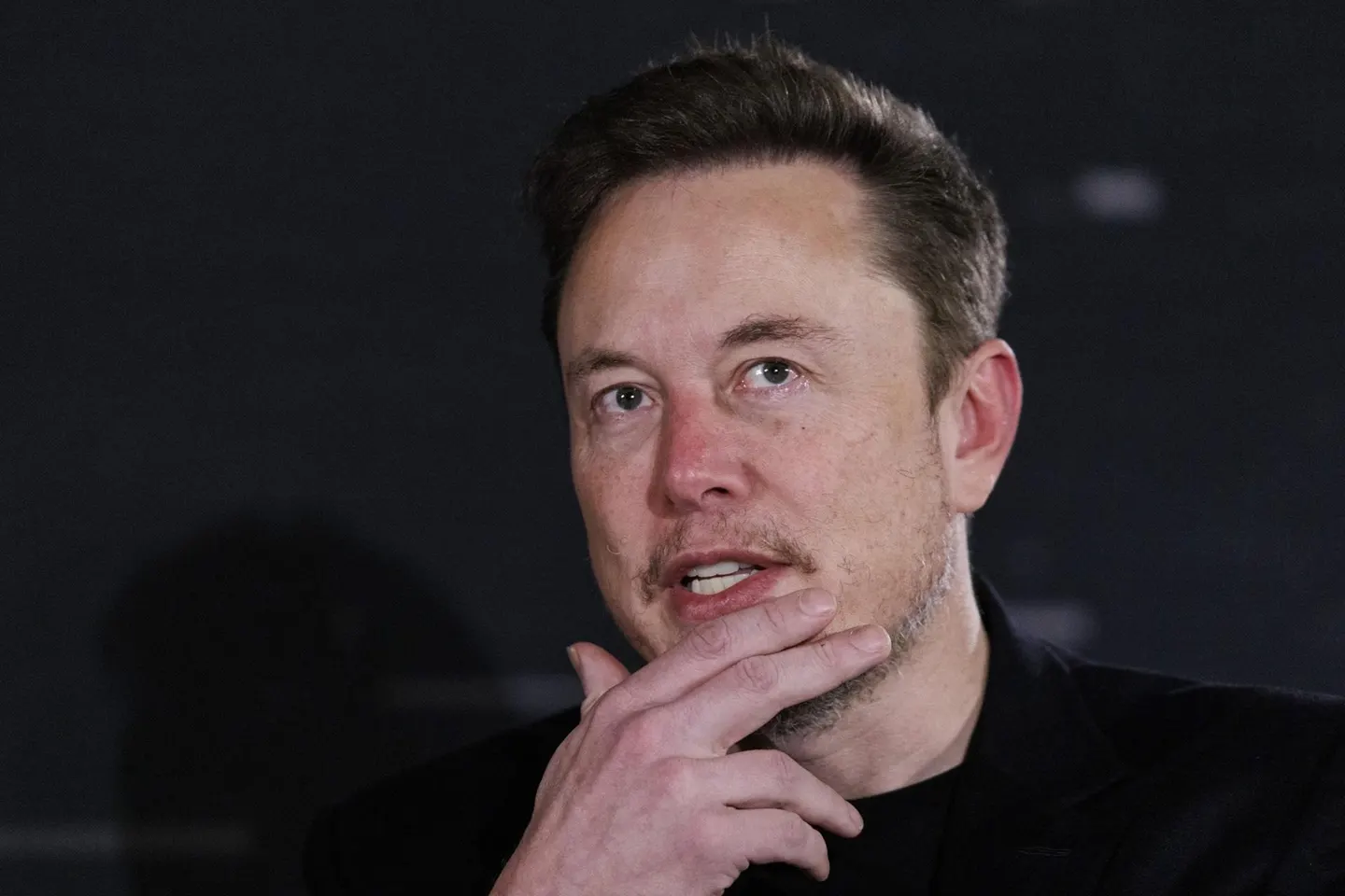 Elon Musk ya no es el más rico del mundo después de que un juez anulara un paquete salarial de 51,000 mdd