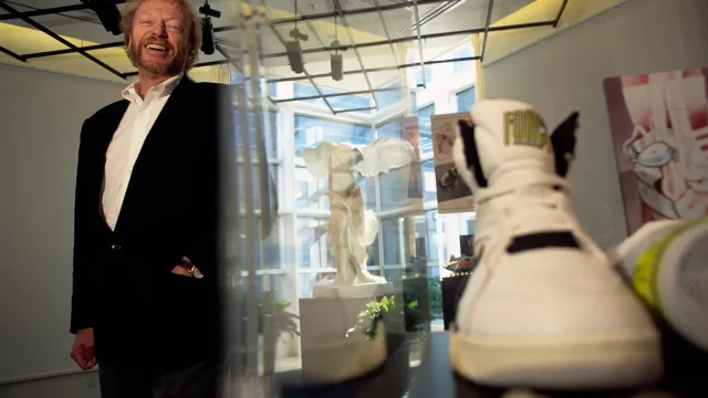 Just Did It: el cofundador de Nike, Phil Knight, revolucionó el negocio de las zapatillas con una filosofía simple: "Ponlas en manos de los profesionales". MARK PETERSON/CORBIS A TRAVÉS DE GETTY IMAGES