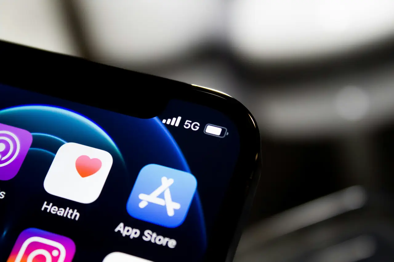 Apple implementará nuevas tarifas y restricciones para descargas fuera de la App Store