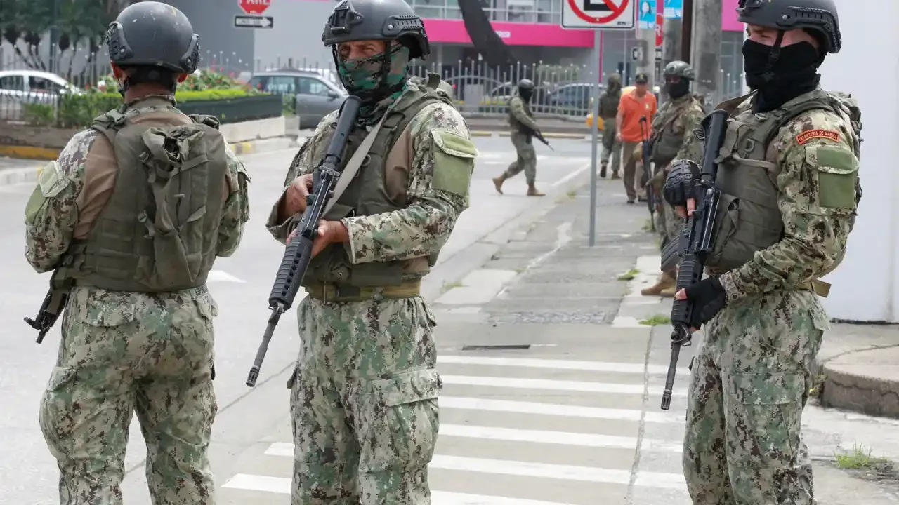 Ecuador: Noboa se juega carta impopular al plantear más IVA para combatir al crimen