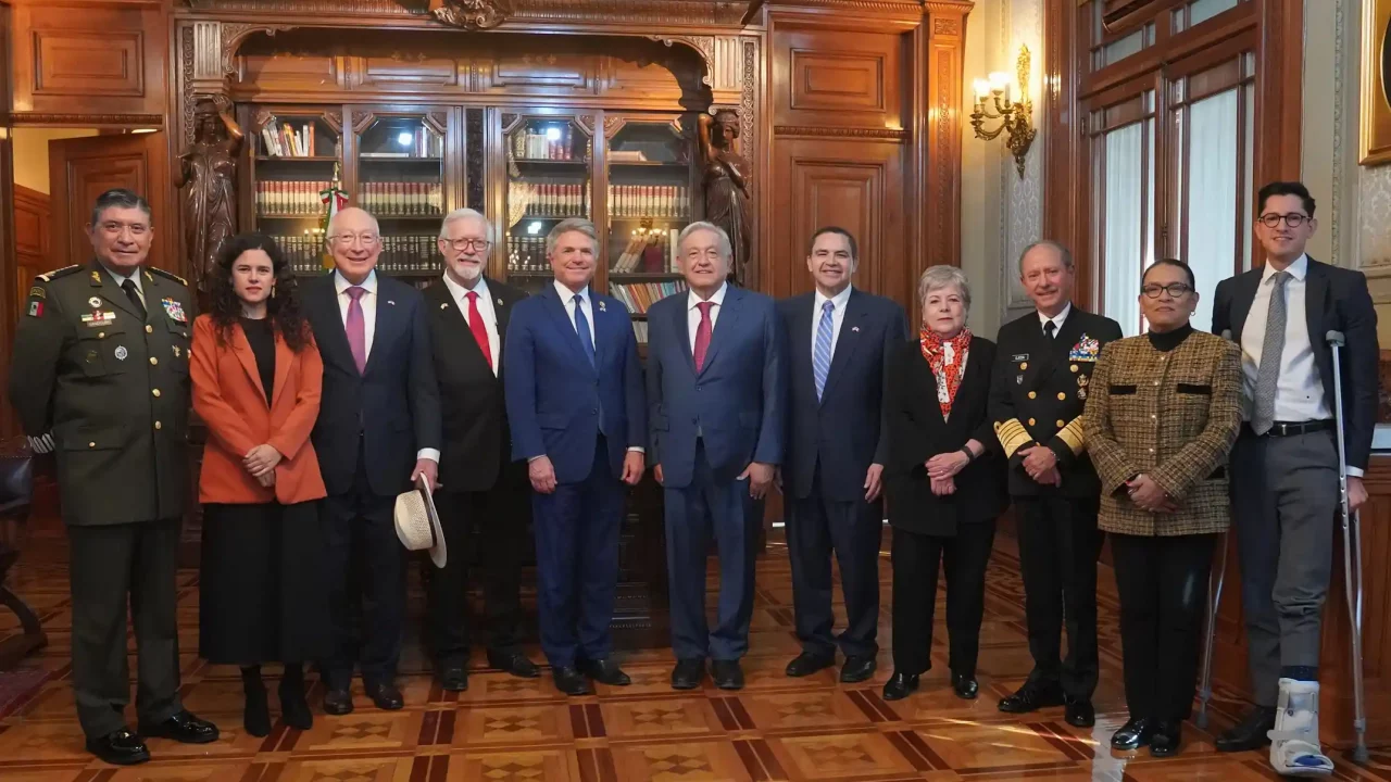 AMLO asegura que no se abordaron medidas antiinmigrantes en su reunión con congresistas Texas