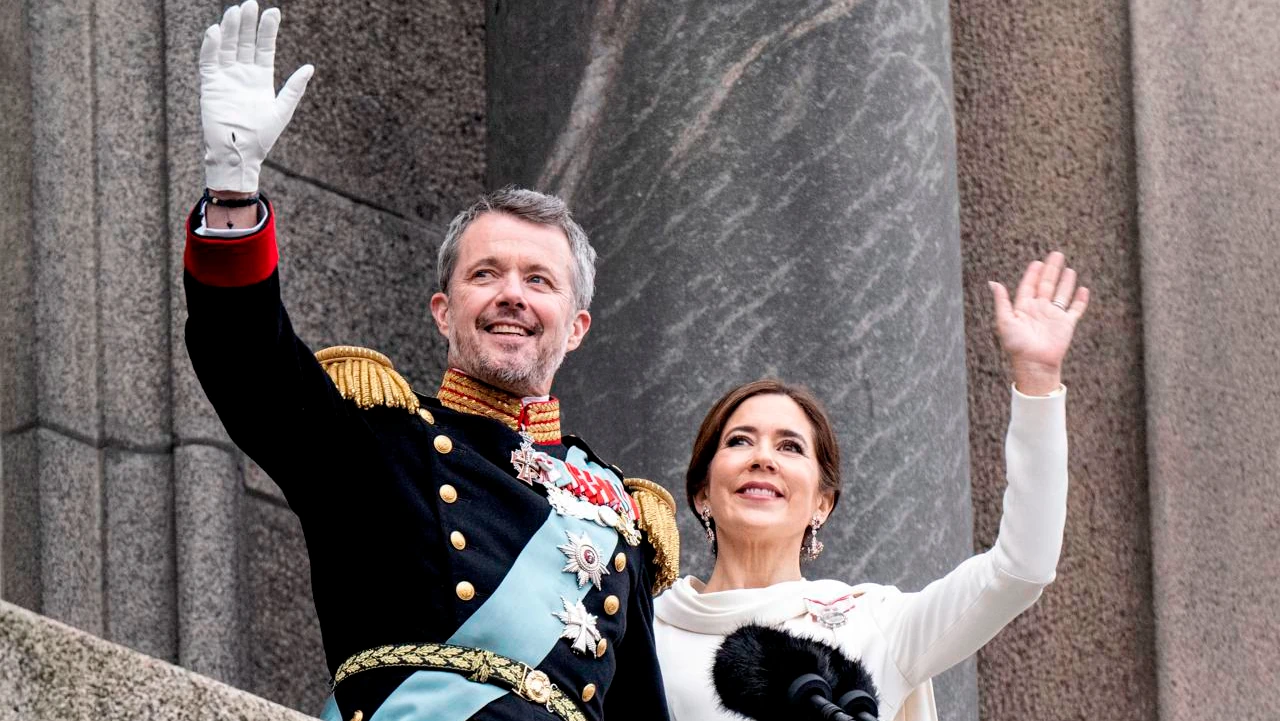 Federico X es proclamado rey de Dinamarca tras histórica abdicación entre el fervor popular