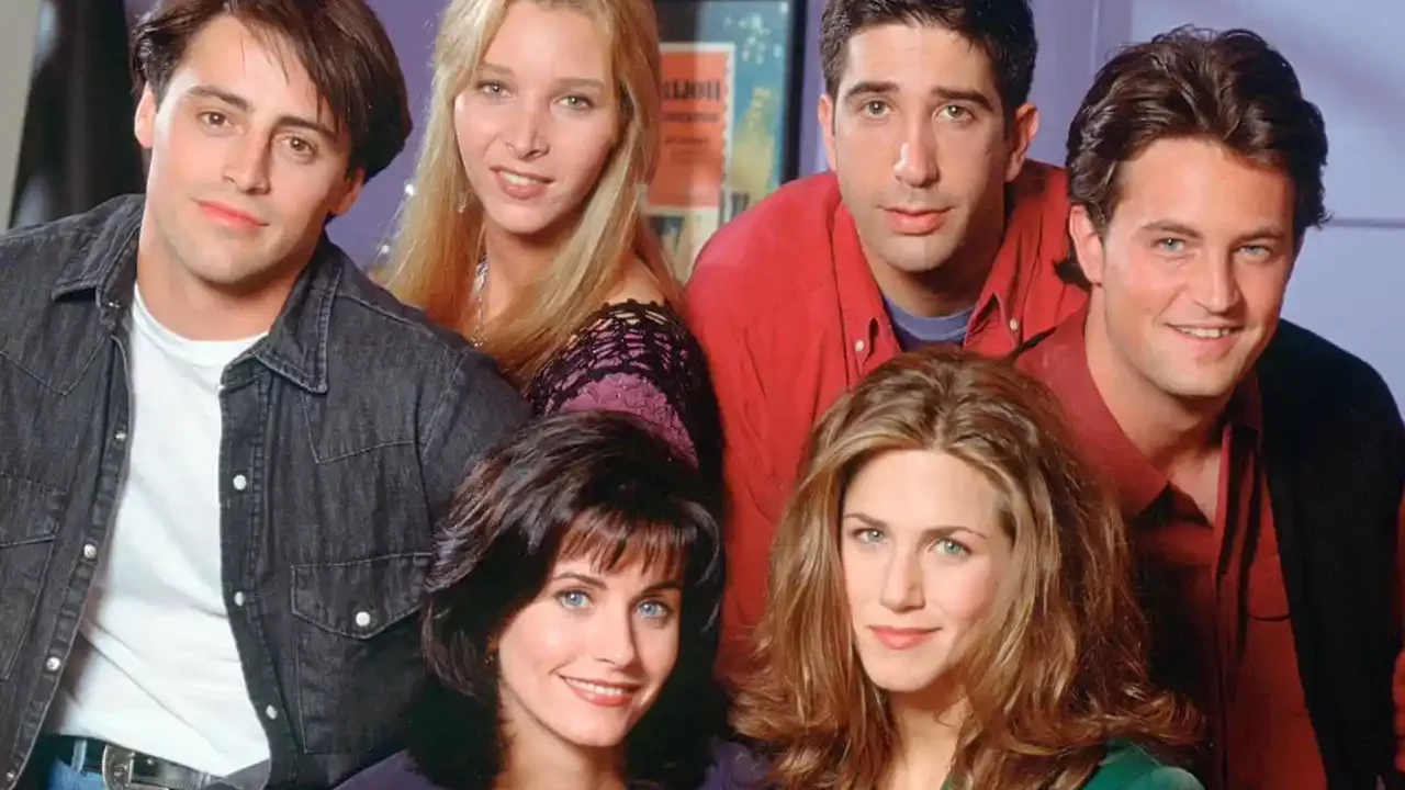 Subastan guiones de episodios de ‘Friends’ por más de 473,000 pesos