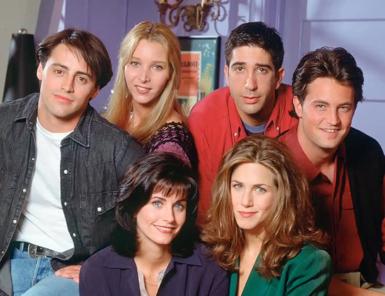 Subastan guiones de episodios de ‘Friends’ por más de 473,000 pesos