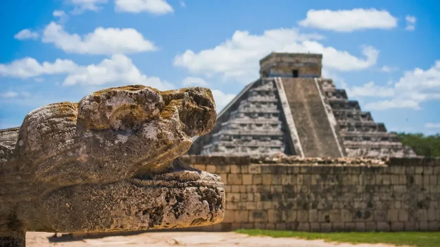pirámide-Kukulcán-Chichén-Itzá