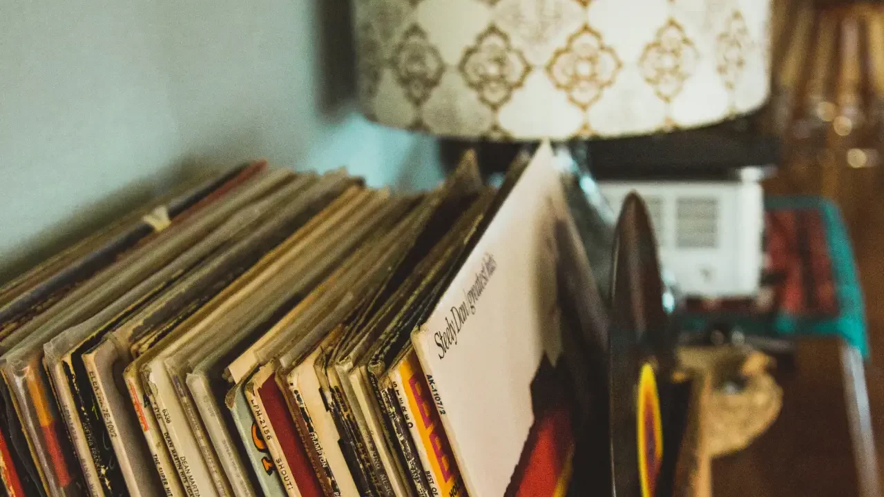 La BBC subastará colección de vinilos y artículos históricos de The Beatles, Pink Floyd y mucho más