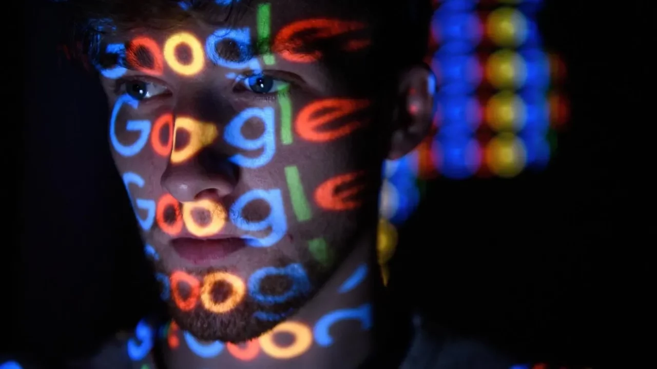 Google invierte 27 mdd en formación en IA tras el compromiso de Microsoft: esto es lo que sabemos