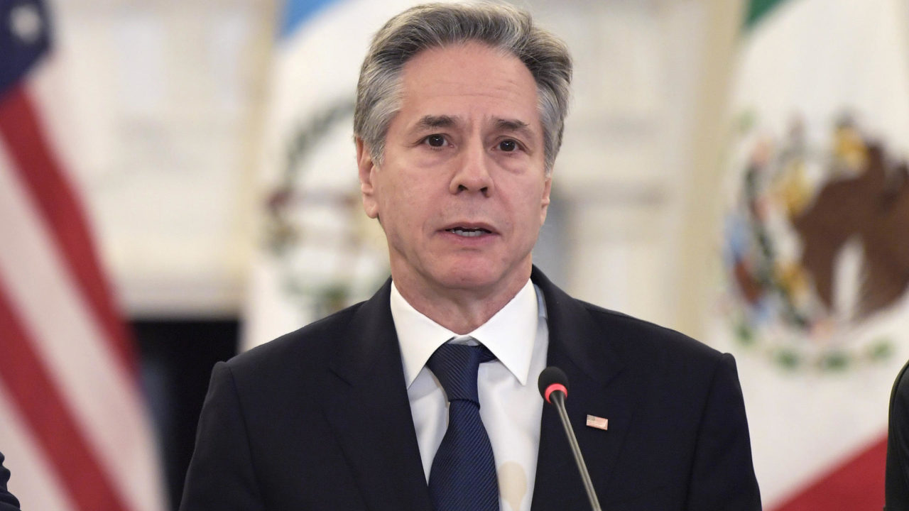 Blinken insta a los cancilleres de México y Guatemala redoblar la coordinación migratoria
