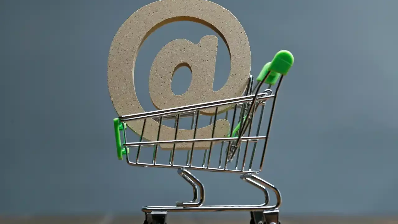 Perfilan que Amazon y Mercado Libre se beneficien tras aranceles en México