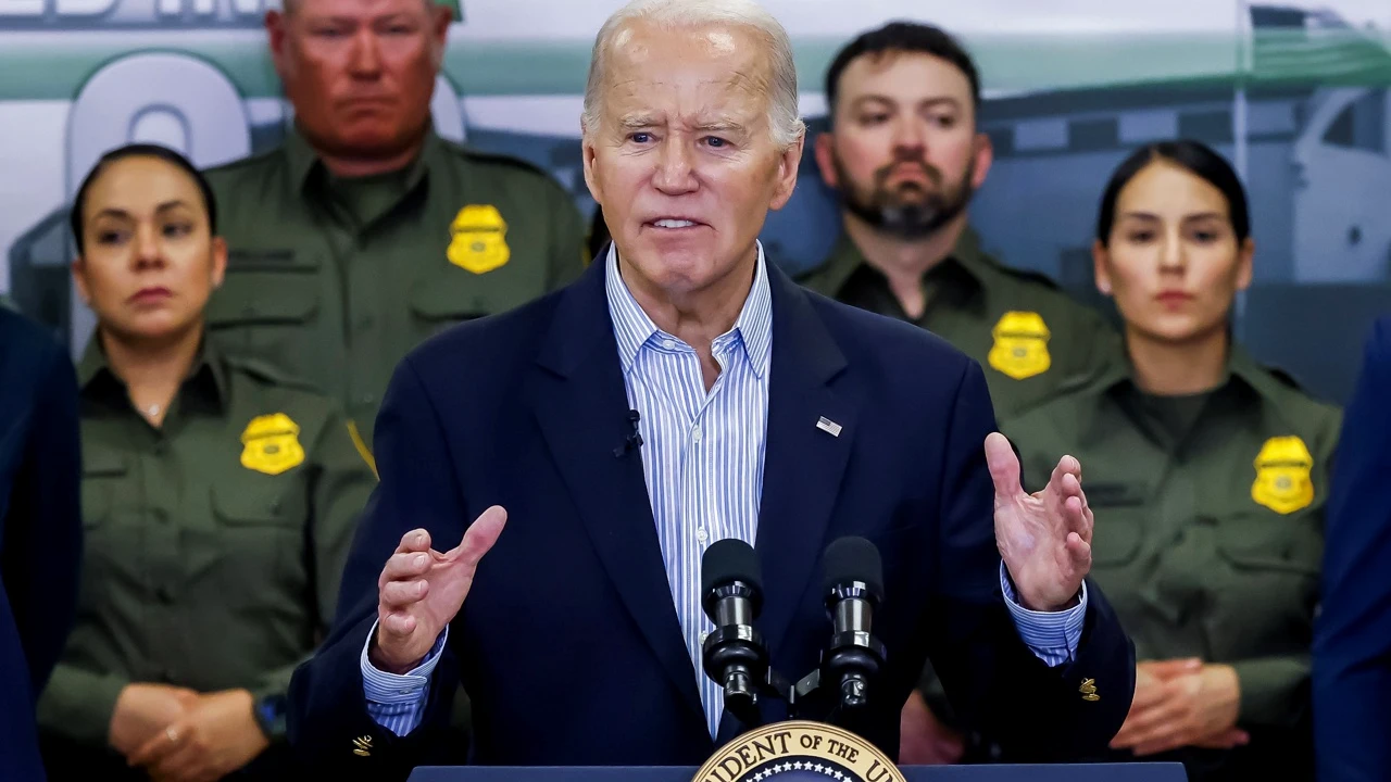 Biden pide a Trump trabajar juntos para aprobar acuerdo migratorio en el Congreso