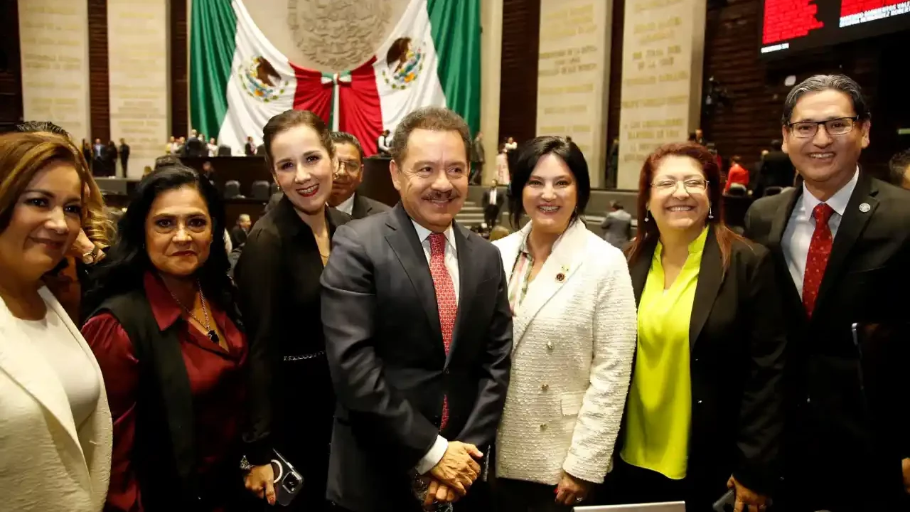 Morena pedirá juicio político contra ministro por tumbar reforma eléctrica de AMLO