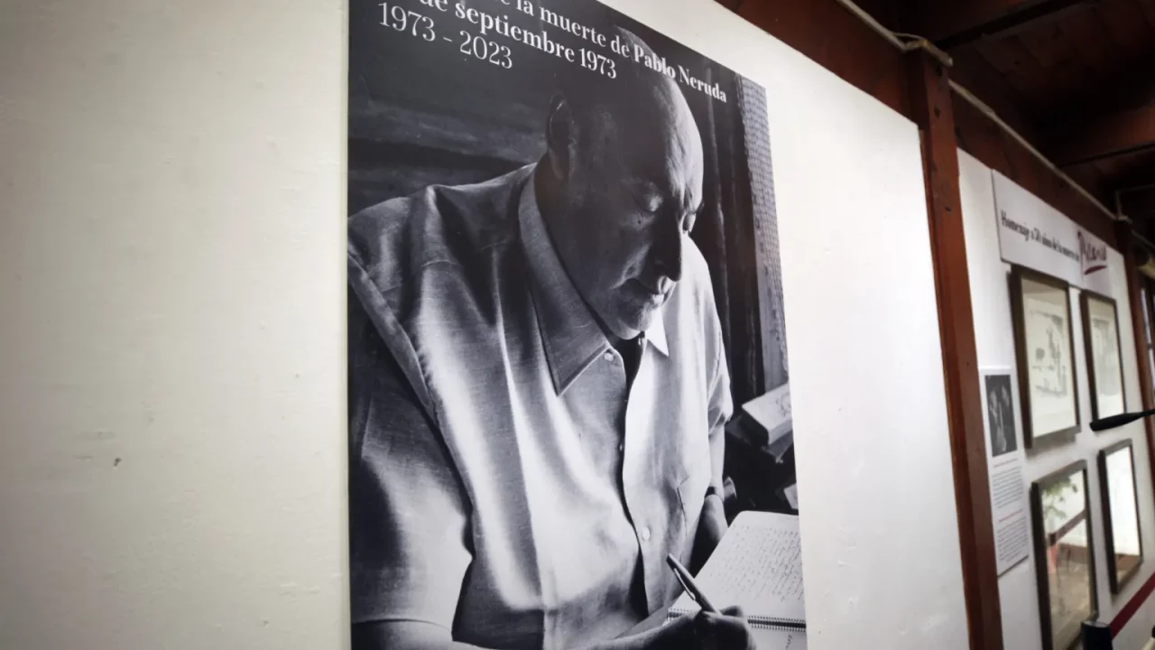Neruda, el poeta que no gobernó en el exilio